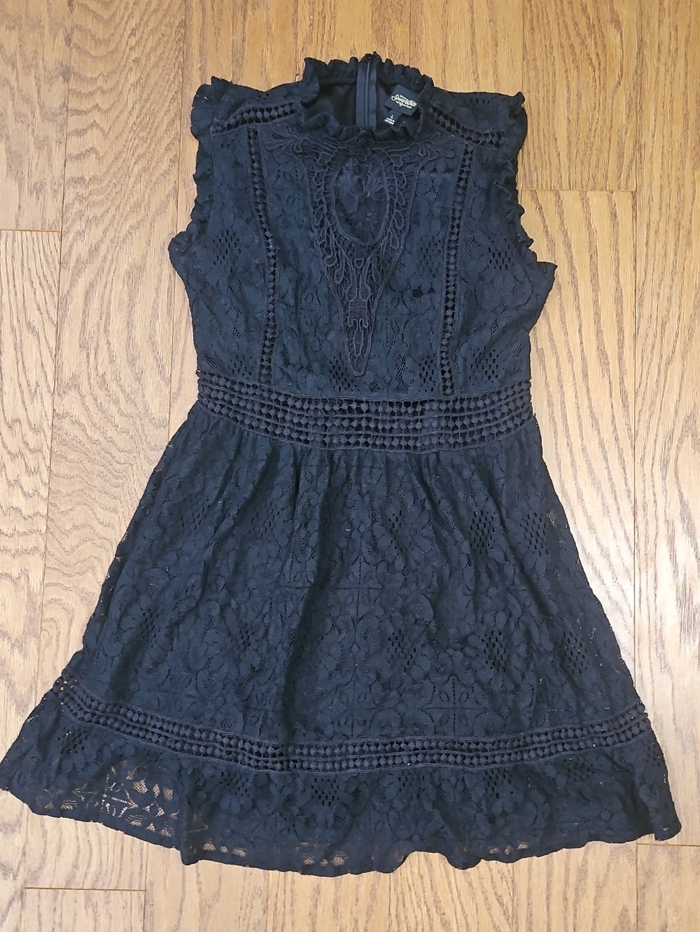 Disney Snow White & Seven Dwarfs Black Lace Whimsigoth Dress Size Large